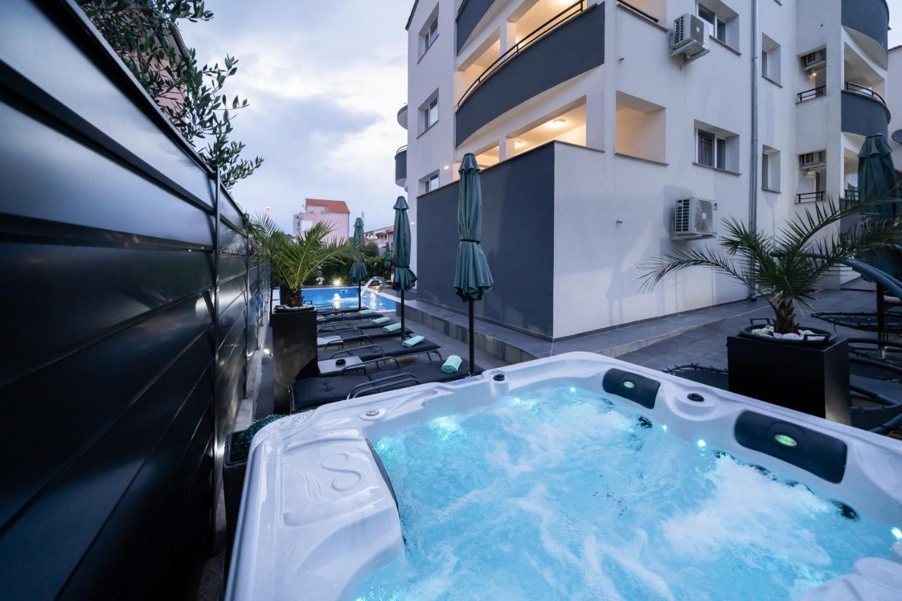 Holiday Apartments Amarilis Pakoštane Exteriör bild